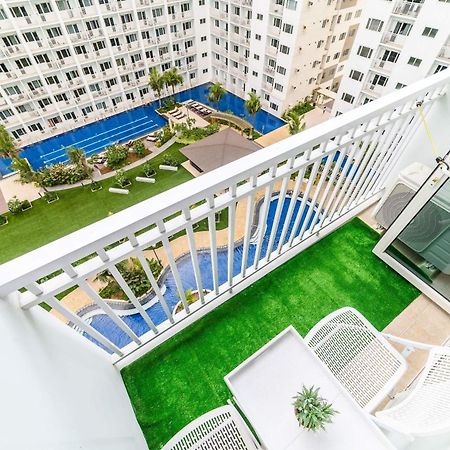 Santiorini At Shore Residences Pasay Bagian luar foto