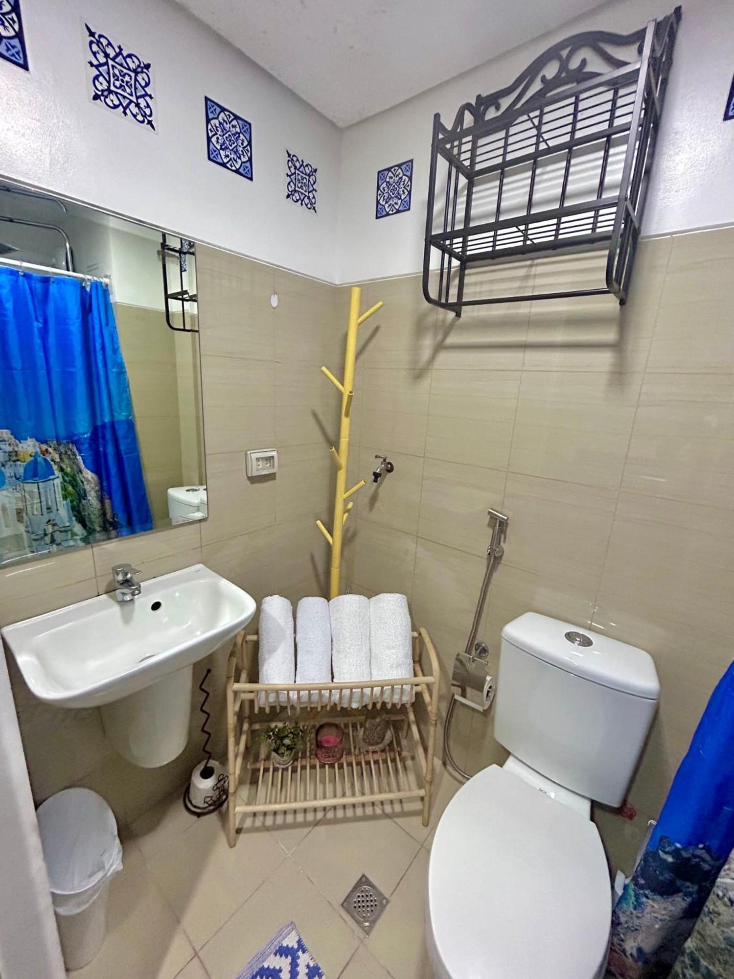 Santiorini At Shore Residences Pasay Bagian luar foto